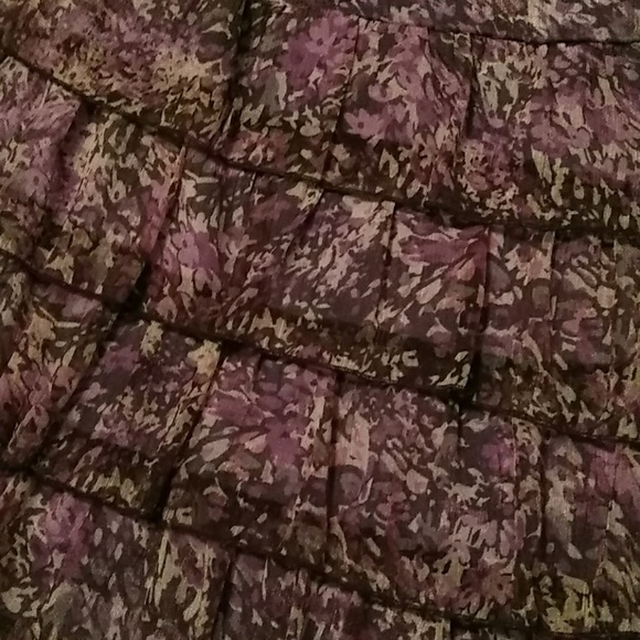 A purple flower dress - Picture 3 of 4